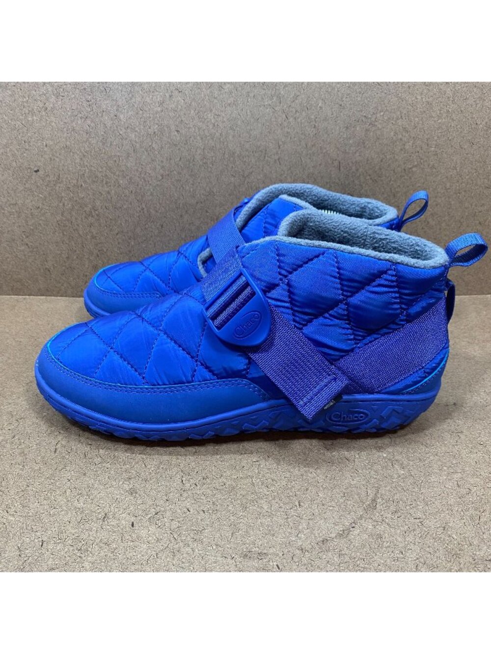 Chaco Ramble Puff Mens Size 8.5 Blue Quilted Boots Fleece Lined Strap Outdoor